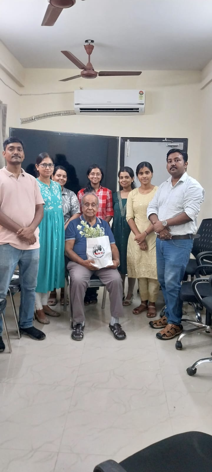 Creating Connections That Inspire Success- Talented Students Sponsorship (tss) Programme Witnessed A Heartwarming Reunion As Sponsor Mr. Niladri Nath Bagchi
