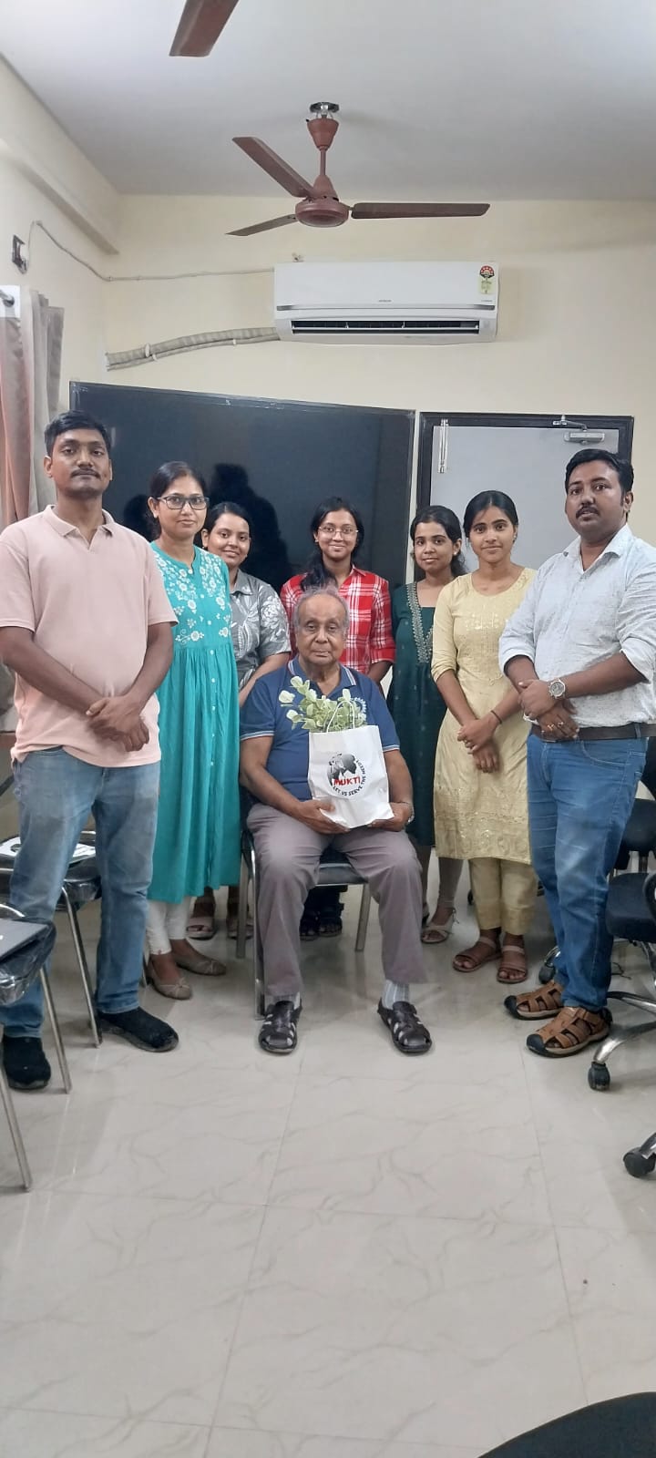 Creating Connections That Inspire Success- Talented Students Sponsorship (tss) Programme Witnessed A Heartwarming Reunion As Sponsor Mr. Niladri Nath Bagchi