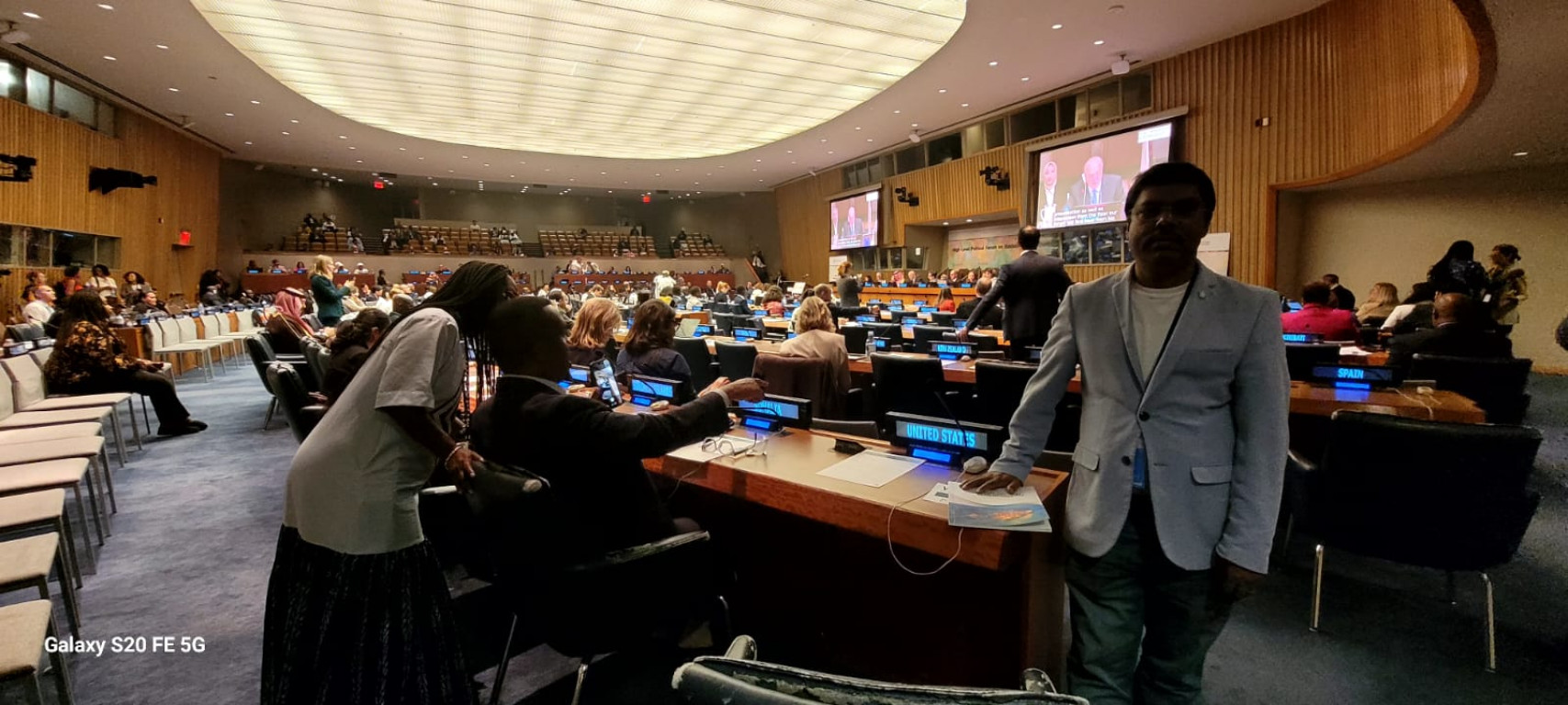 Un Visit 
