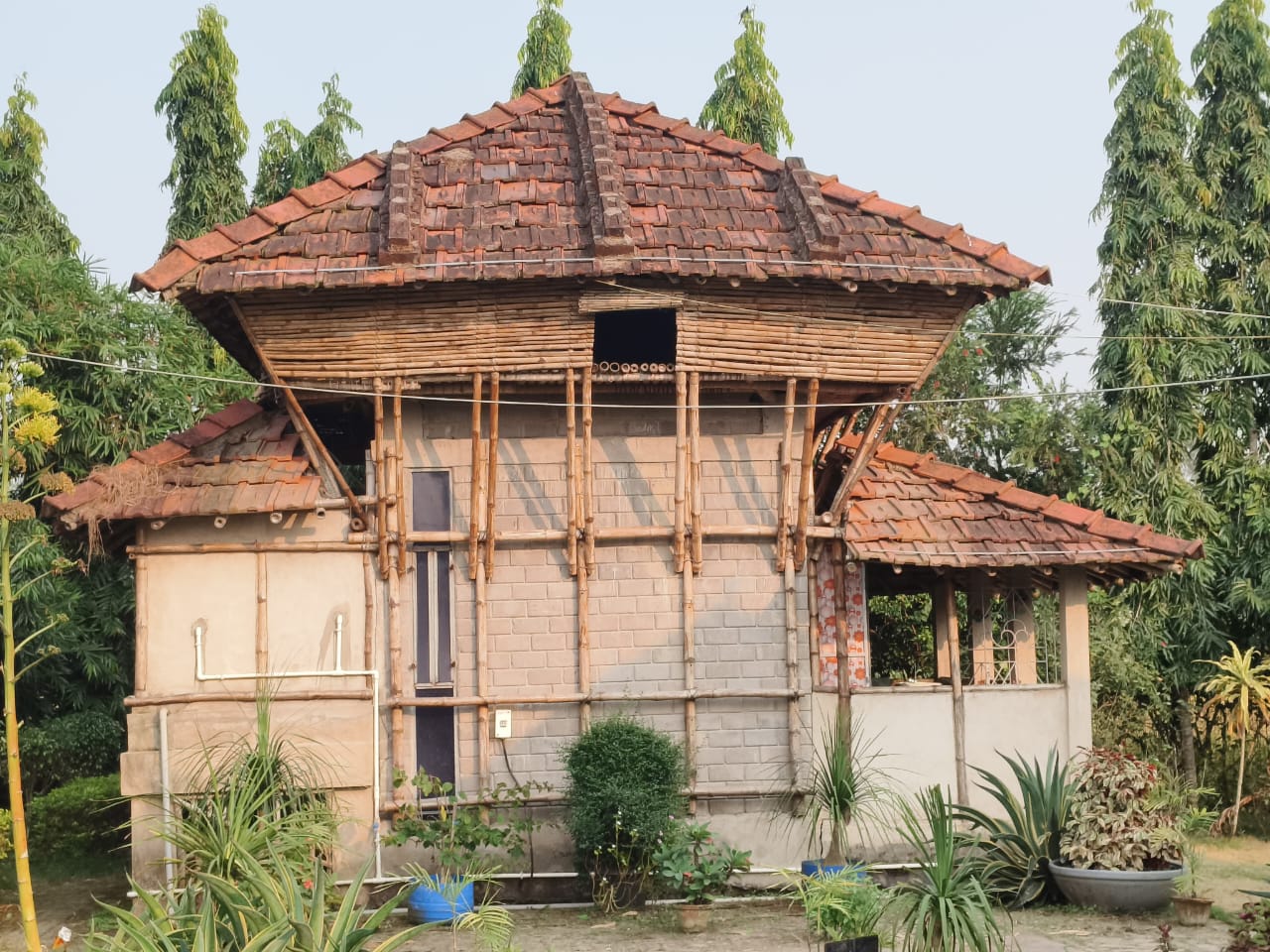 Cyclone Tolerant House