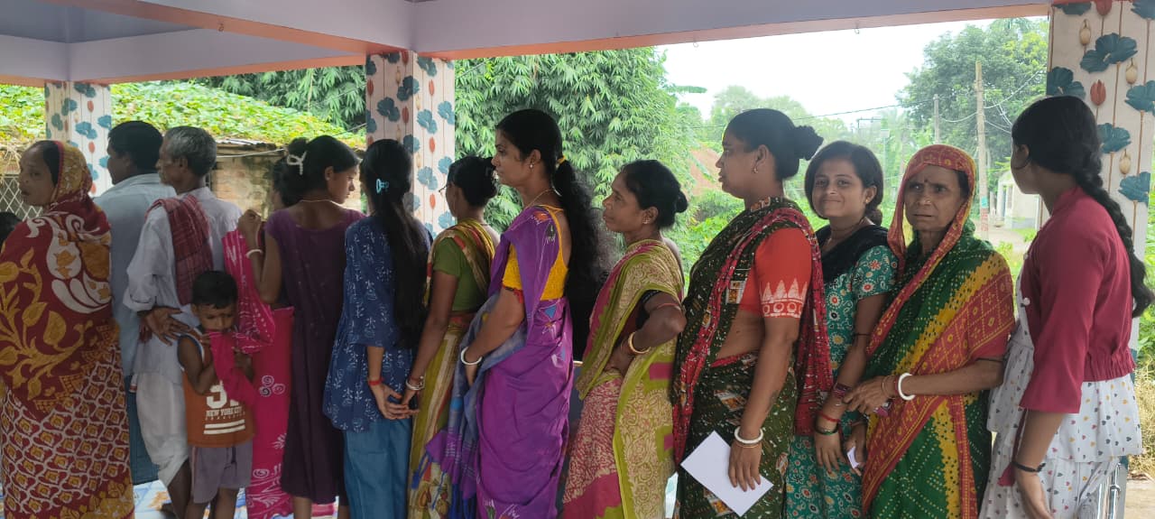 Mukti And Bhagirathi Neotia Organise Free Medical Camp At Nalua, Reaching 160 Patients