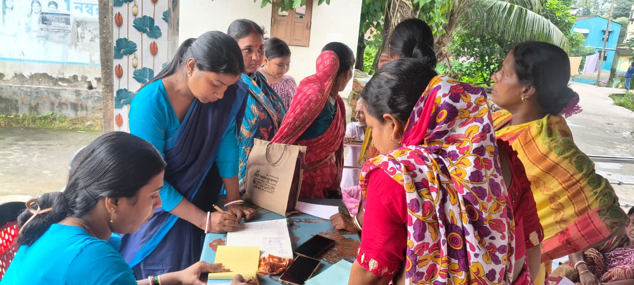 Mukti And Bhagirathi Neotia Organise Free Medical Camp At Nalua, Reaching 160 Patients