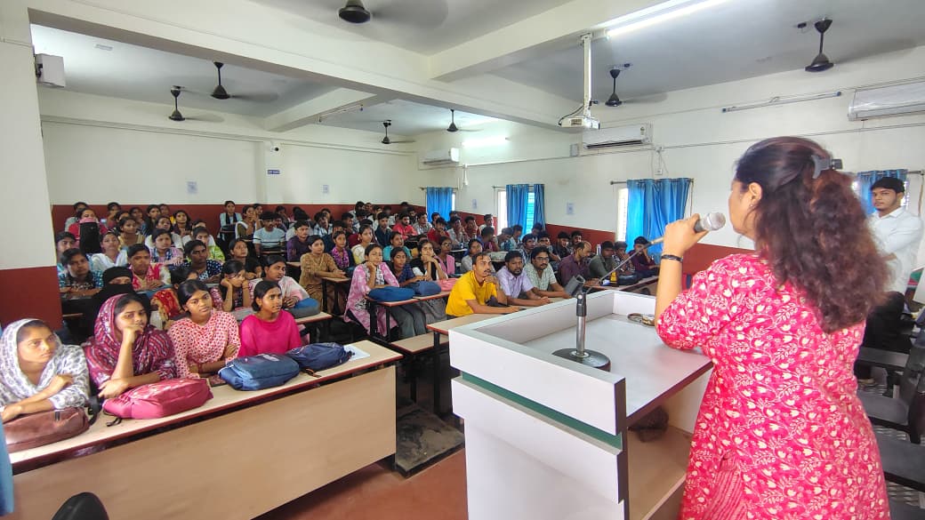 Mukti Surya Promotes Mental Wellbeing And Digital Safety Among Students At Raidighi College