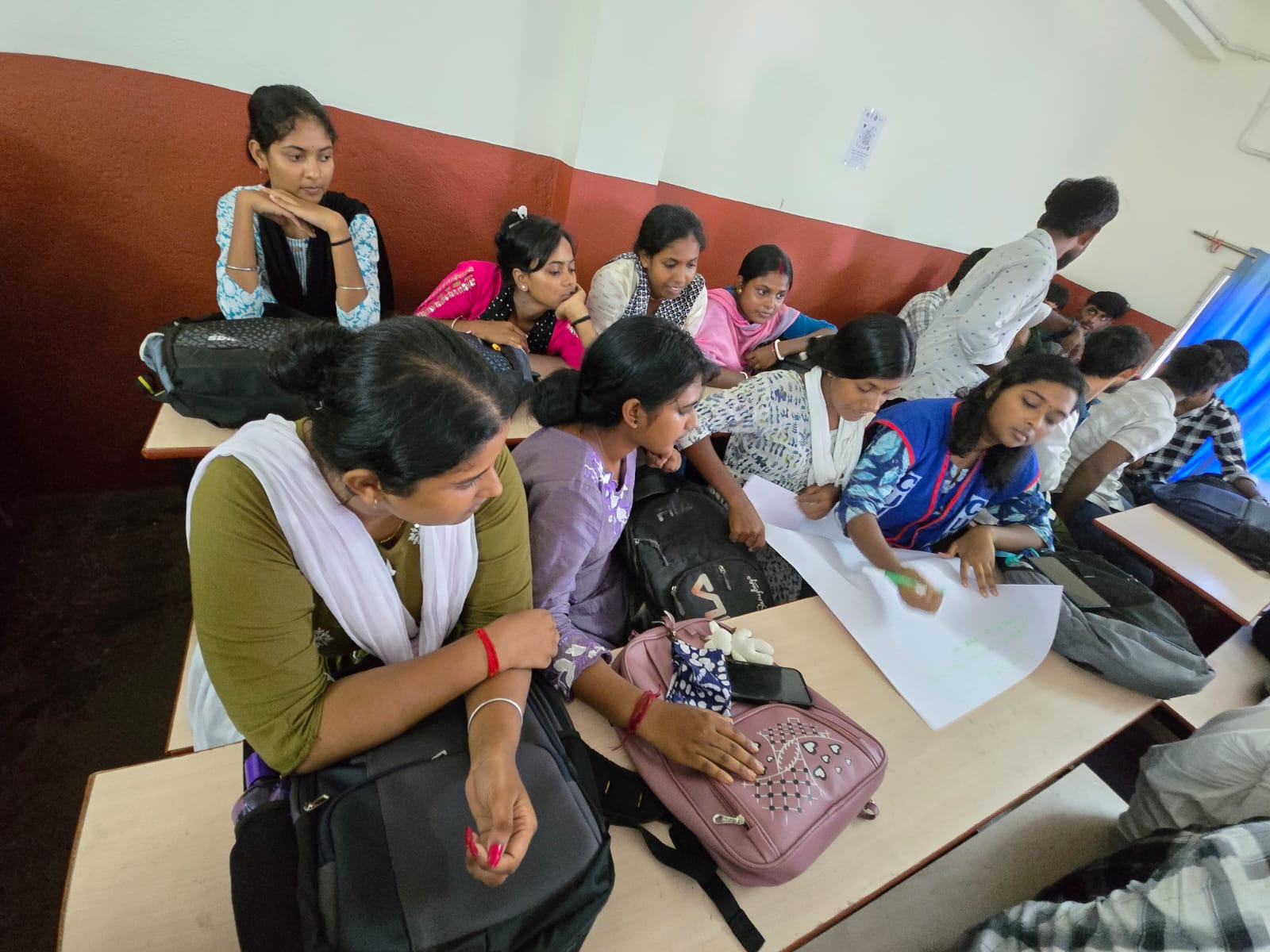 Mukti Surya Promotes Mental Wellbeing And Digital Safety Among Students At Raidighi College