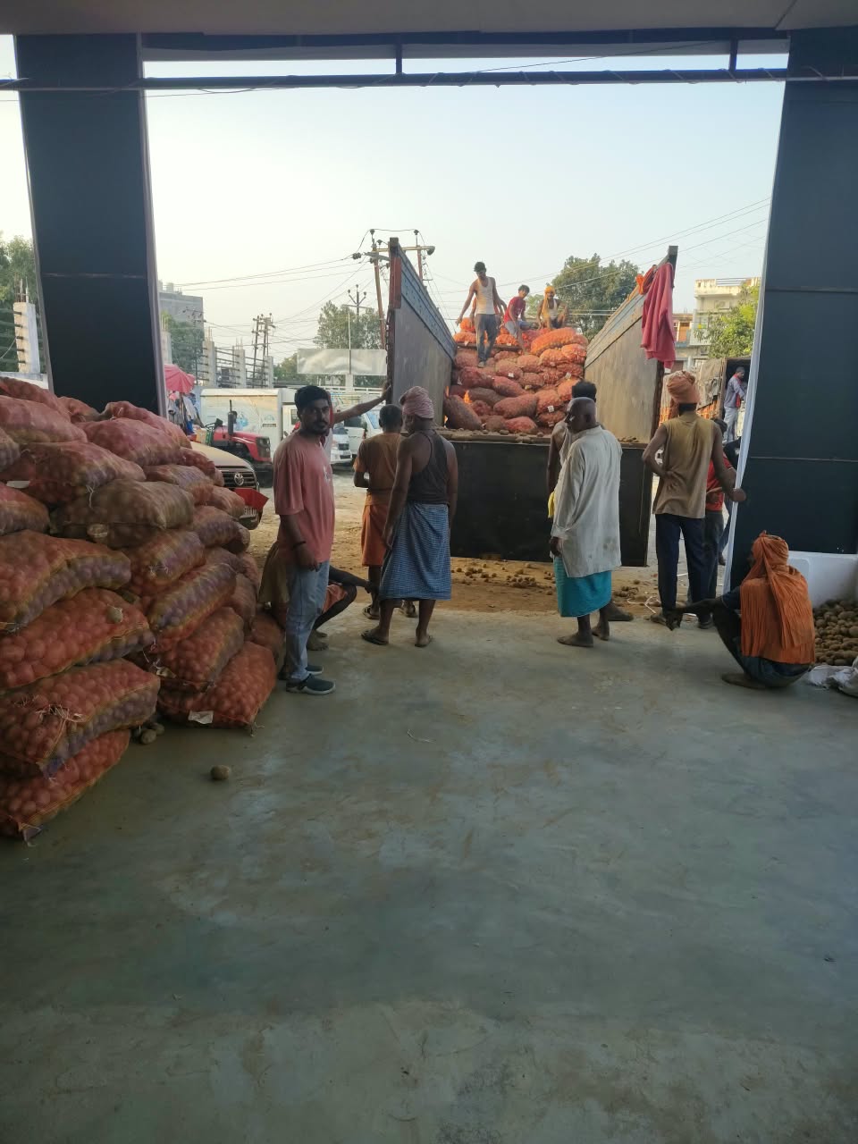 Mukti Extends Flood Relief Support To 3,500 Families In Bihar's West Champaran