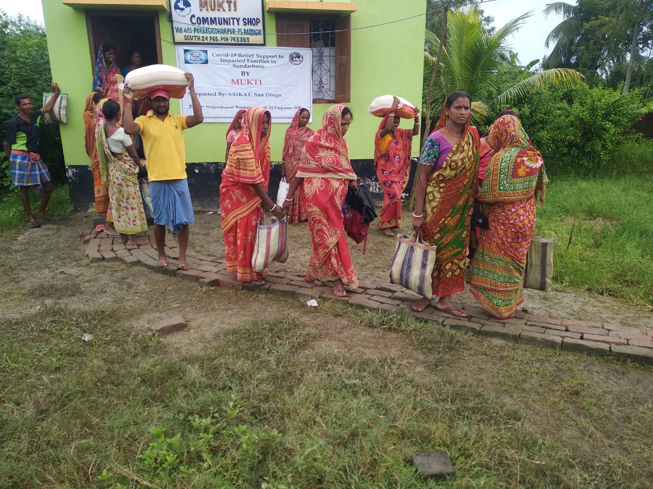 Mukti Provided Ration Kits to the Covid Affected Families